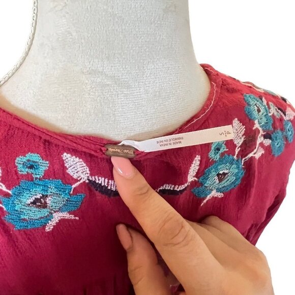 Free People Cherry Red Bell Long Sleeve Boho Embroidered Te Amo Mini Dress Sz S - Picture 8 of 13